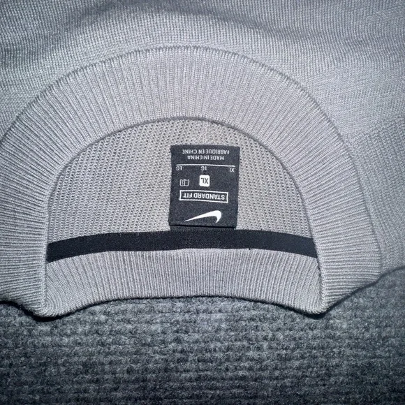 Nike Tiger Woods Crew Sweater, Grey, Size XL - Picture 2 of 5